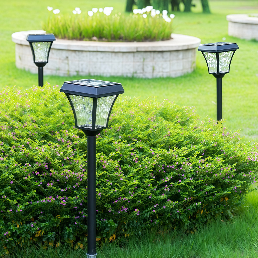 Solar Path Light in Black Aluminum with Dual-Color LED for Garden Walkways