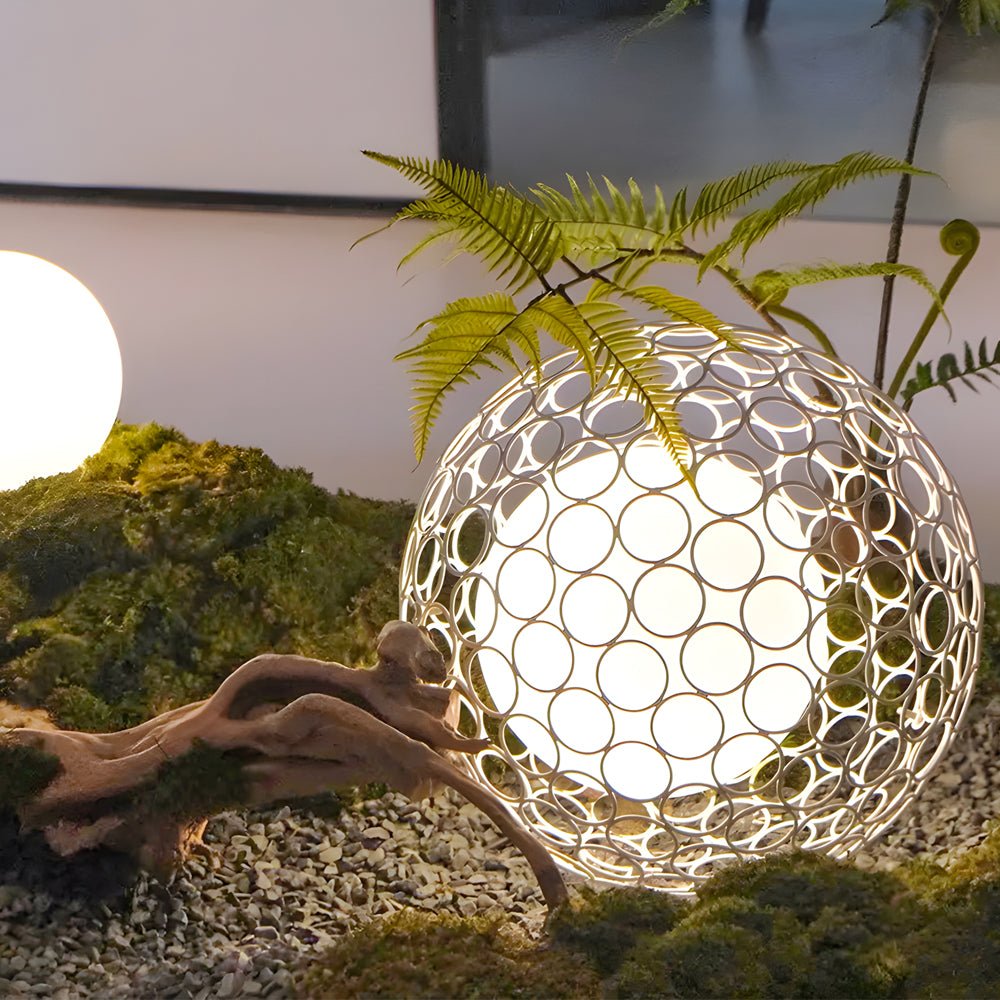 Dandelion Sphere LED Outdoor Pole Light – Modern Garden Illumination