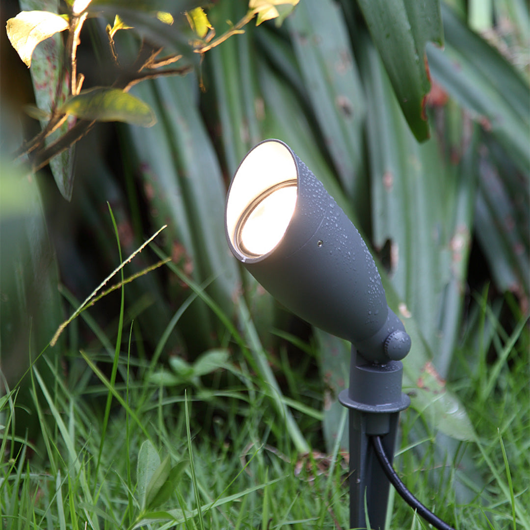 Minimalist LED Spike Spotlight for Garden Landscape Accent Lighting
