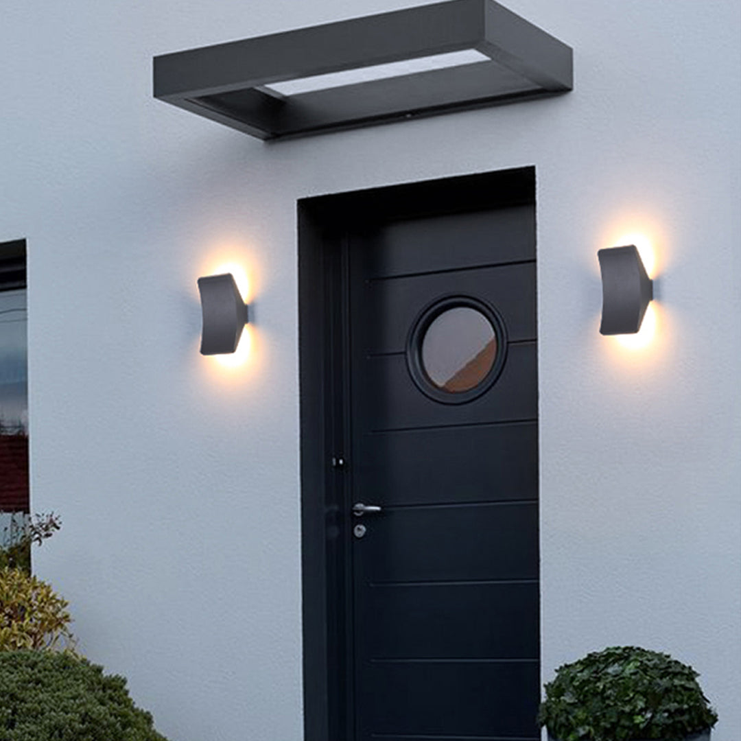 Minimalist LED Outdoor Wall Sconce in Sand Gray Aluminum