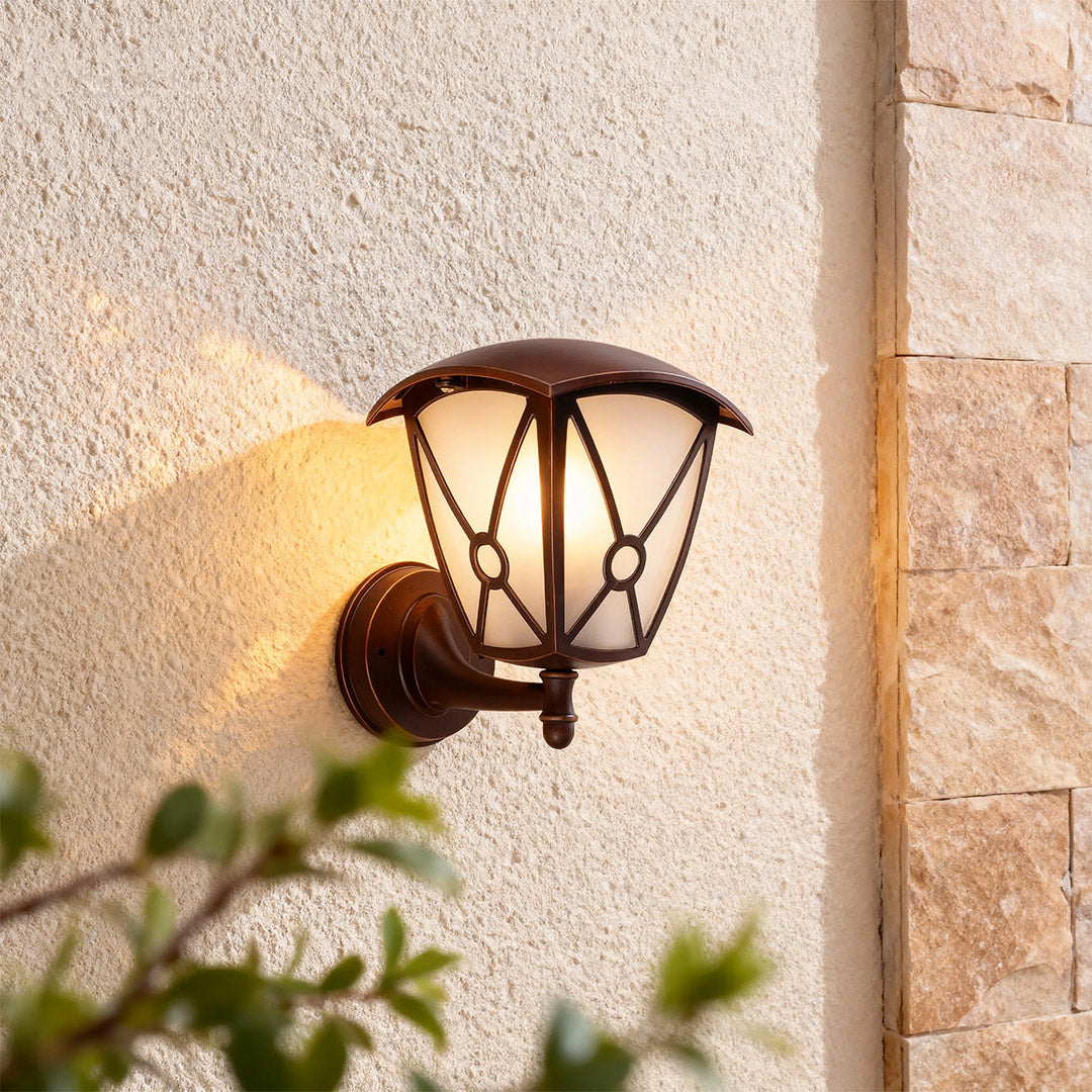 European Retro Outdoor Wall Sconce with Clear Glass and Aluminum Body