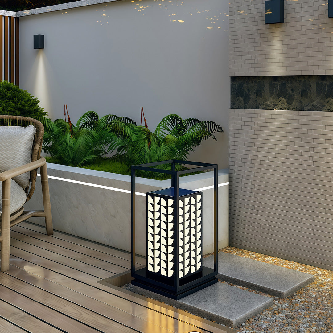 Modern LED Bollard Lights for Pathways & Gardens – IP65 Waterproof Stainless Steel Landscape Lighting