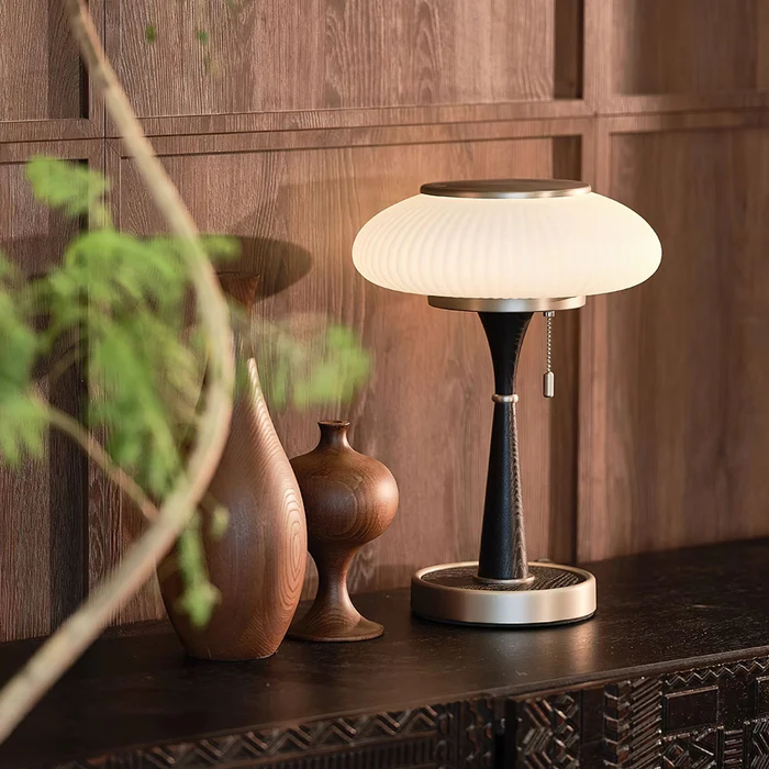 Chic Matsutake Table Lamp