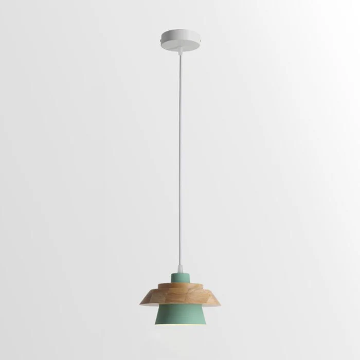 Chic Wood Pendant Lamp