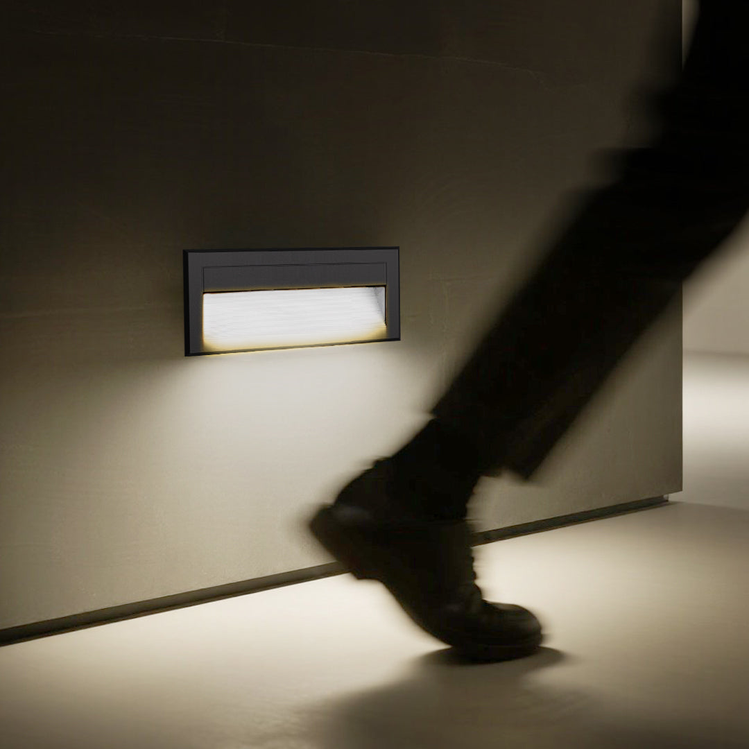 Square Recessed Step Light | Architectural Outdoor LED Wall Luminaire