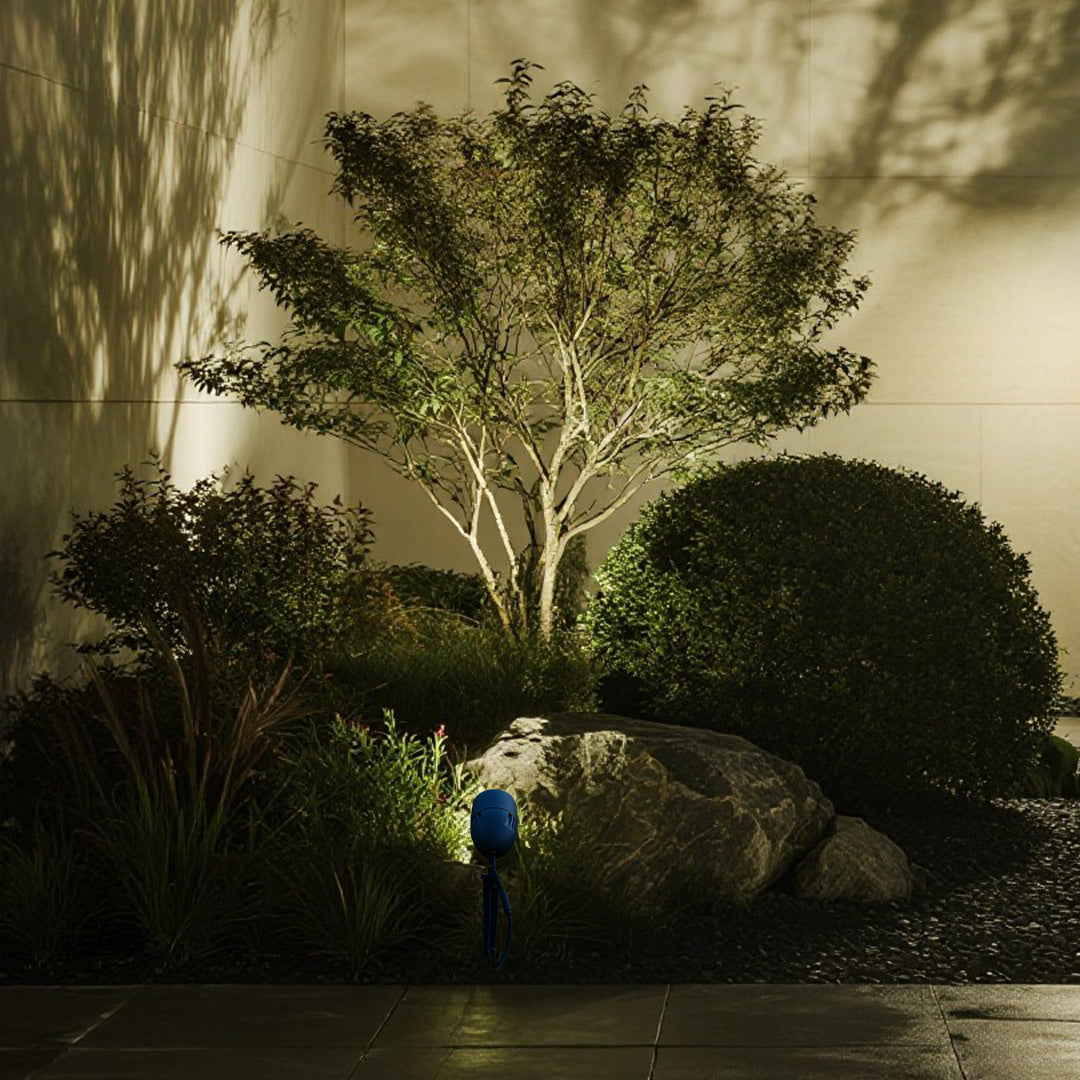 Lumière Spike Spotlight – Modern Outdoor LED Uplight for Landscape and Garden