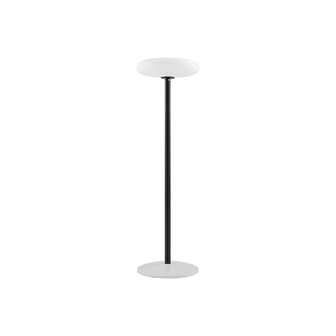 Lumina Solar Floor Lamp – Modern Aluminum Outdoor Patio Lighting