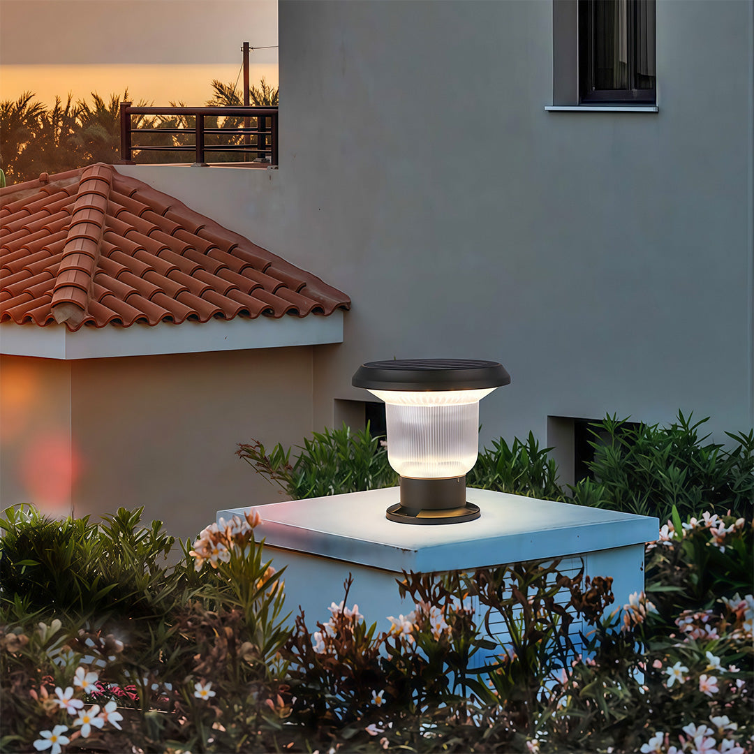 Modern Outdoor Pillar Light – Waterproof Aluminum LED Post Lamp for Courtyard & Entryway