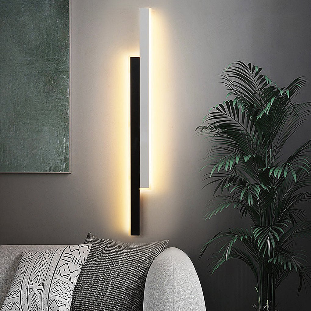 Nordic Minimalist Vertical LED Wall Sconce with Dual Light Strips