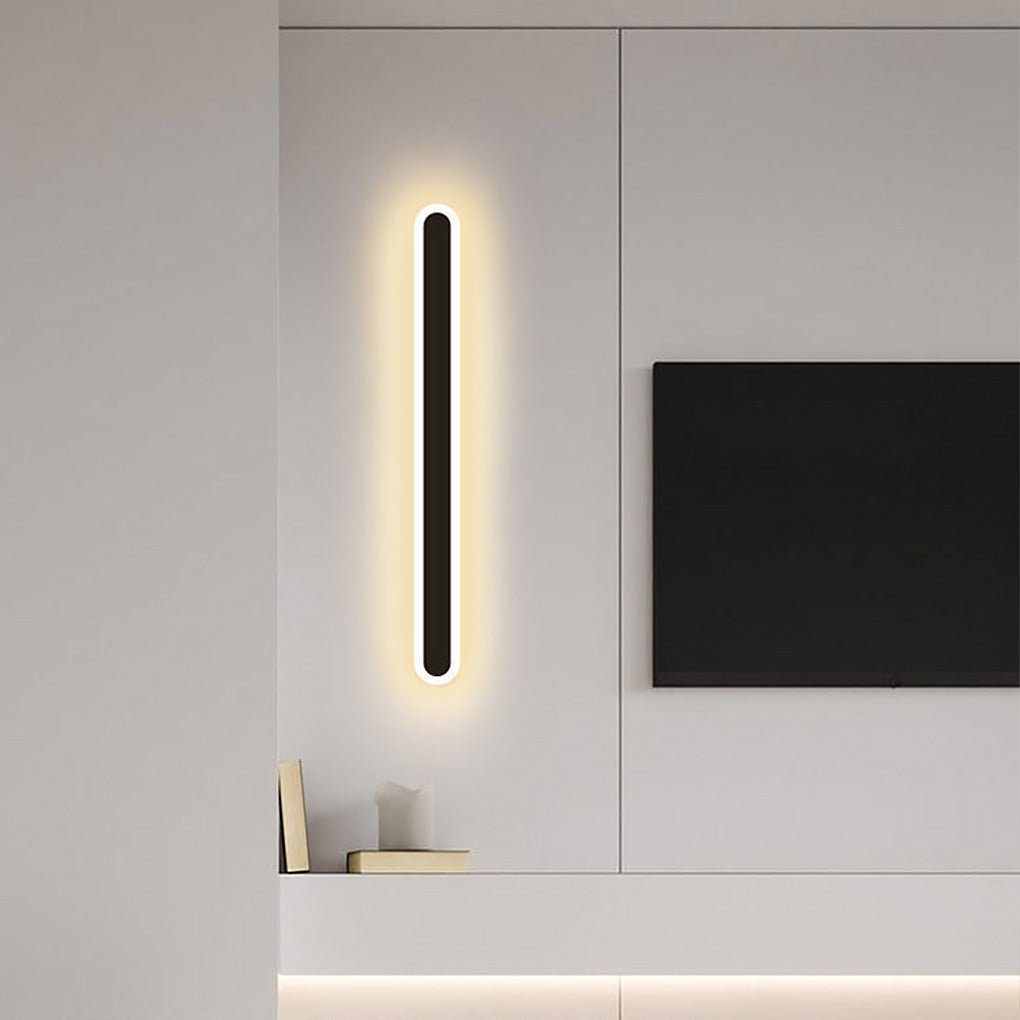 Linear LED Wall Sconce in Matte Black | Modern Minimalist Lighting