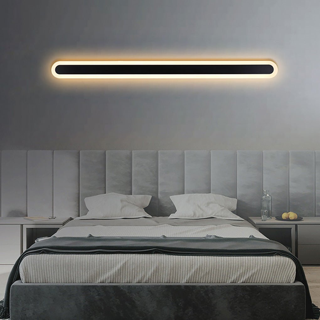 Linear LED Wall Sconce in Matte Black | Modern Minimalist Lighting