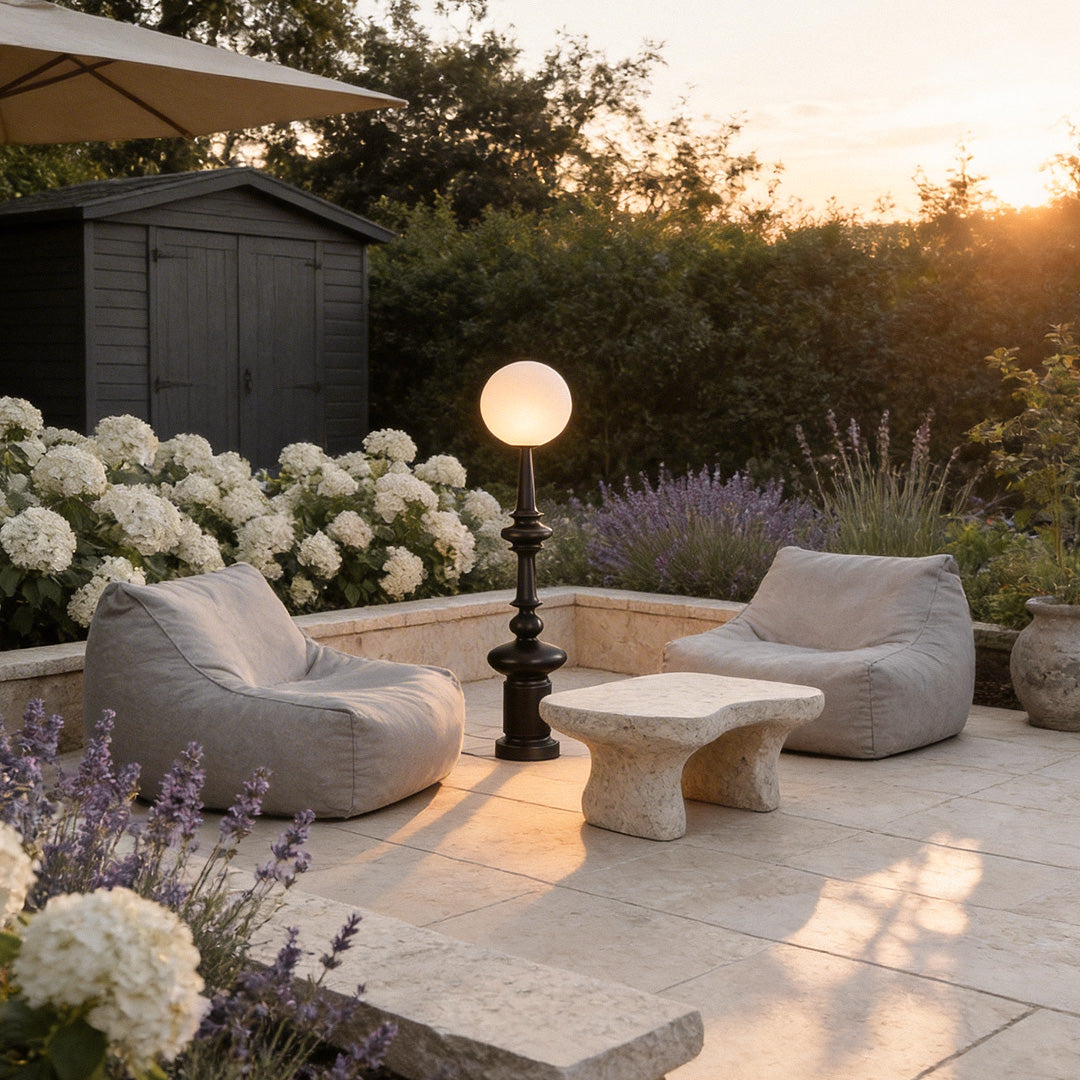 Roman Column Outdoor Floor Lamp – Vintage Black LED Landscape Lighting
