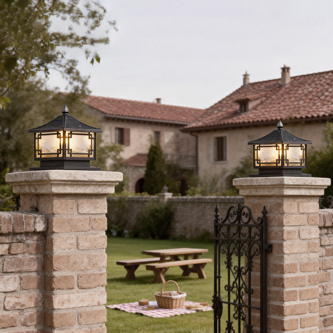 European Solar Pillar Lights for Garden, Waterproof Aluminum Fence Lamp