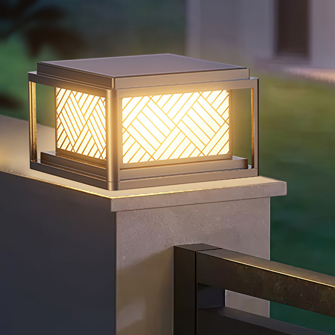 Modern Outdoor LED Pillar Lights Waterproof Aluminum Column Lamp