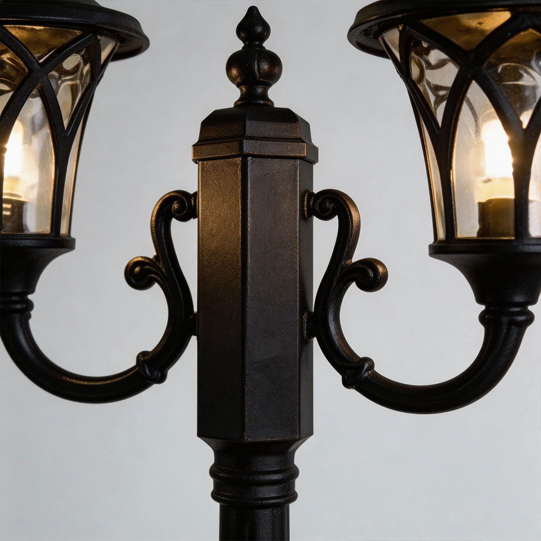 Modern Outdoor Post Light with Clear Glass Shade for Garden and Pathway