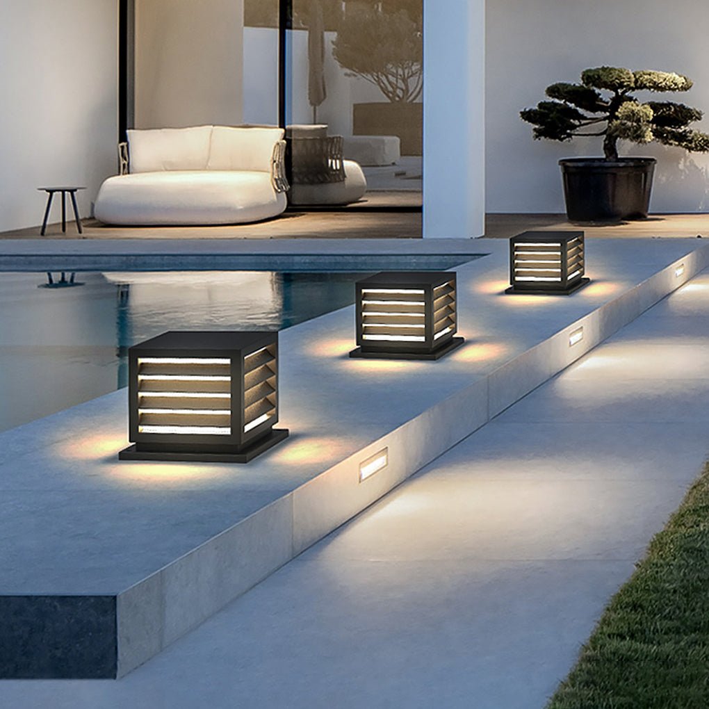 Outdoor Waterproof Led Post Lights Solar Landscape Decorative Lighting For Villa Fence