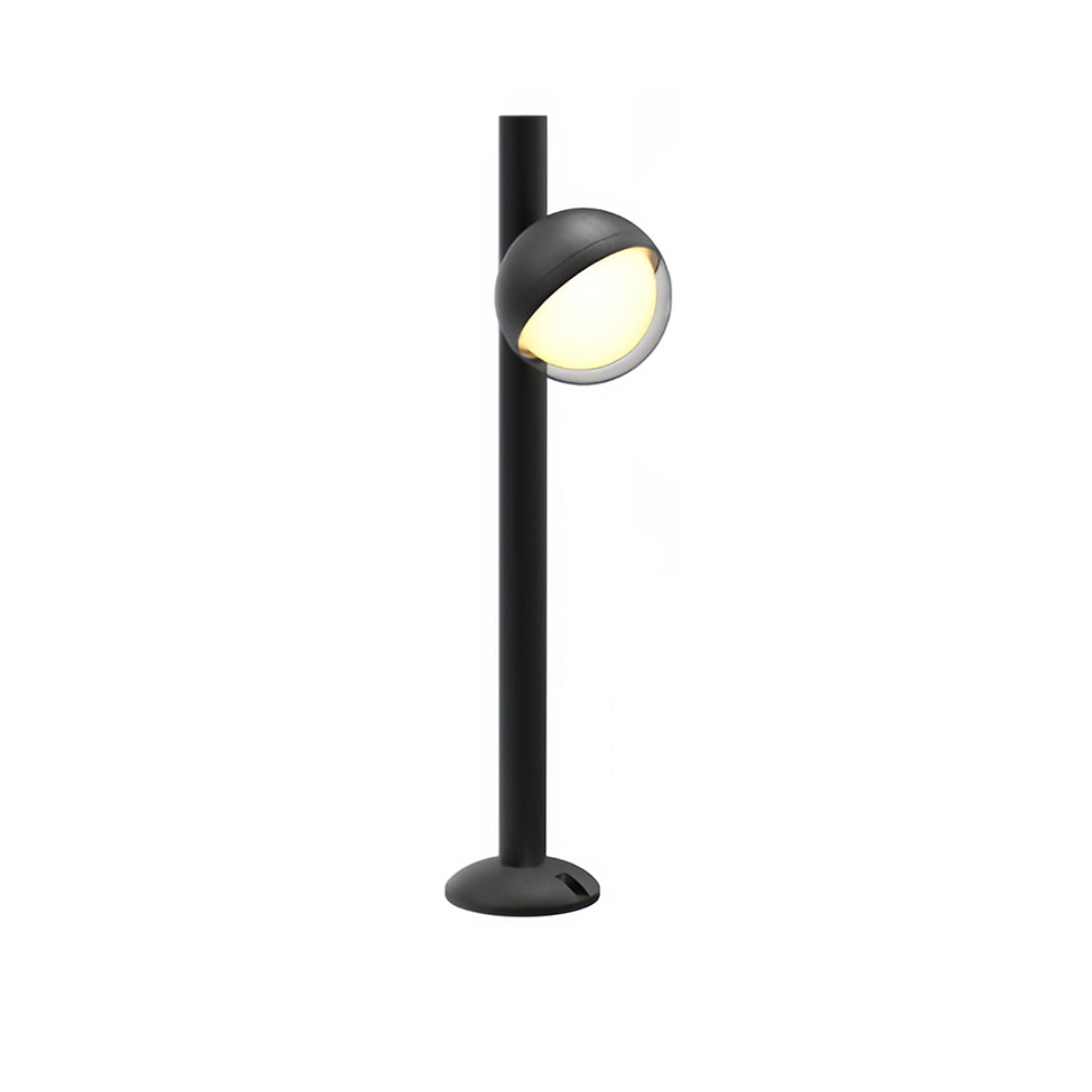 Modern Minimalist Pathway Landscape Lighting in Matte Black for Outdoor Walkways