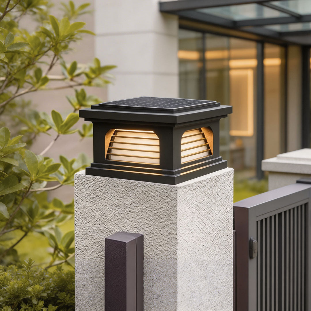 Modern Outdoor Pillar Light for Villa Gate Post – Stainless Steel LED