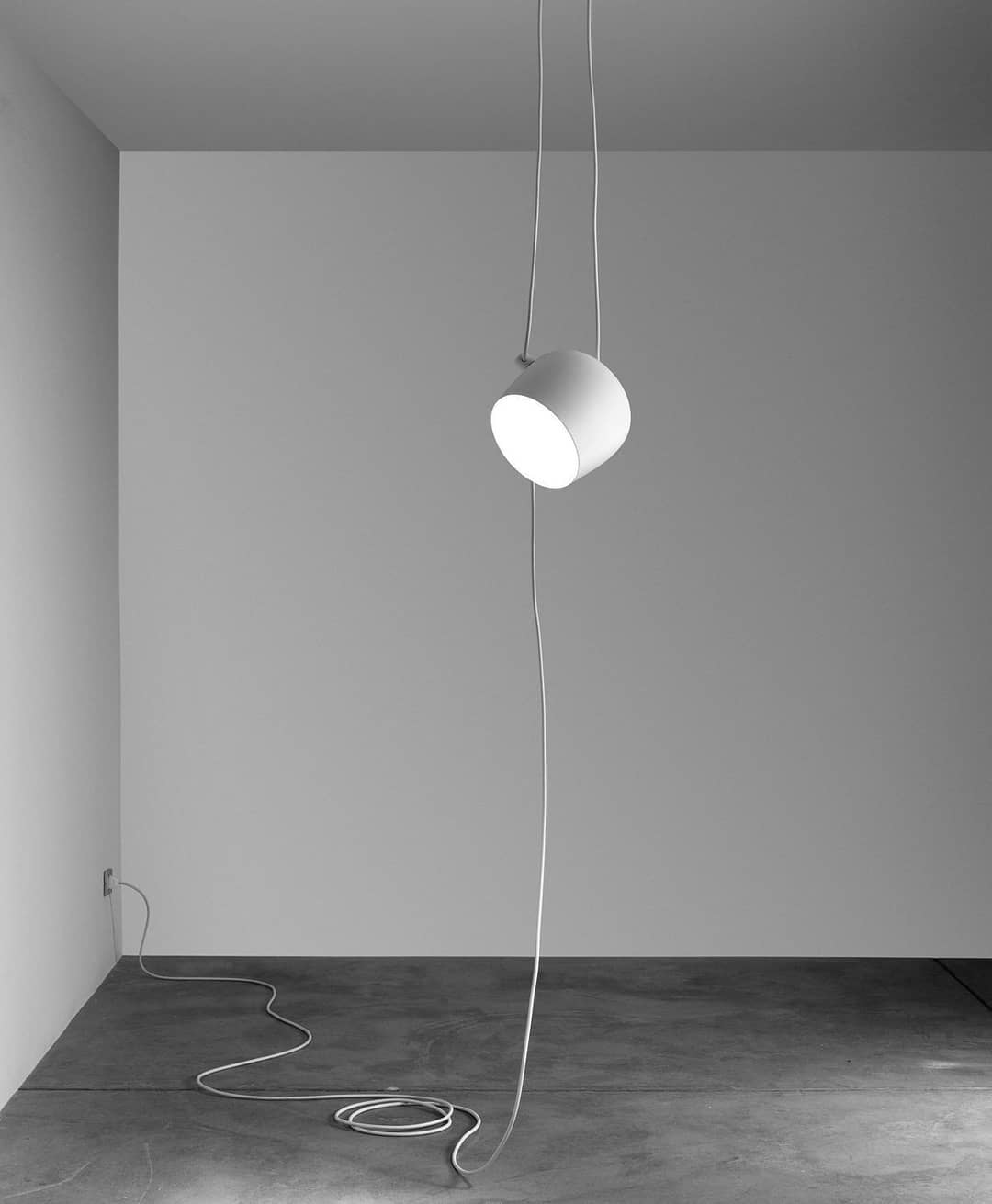 Aim Pendant Light