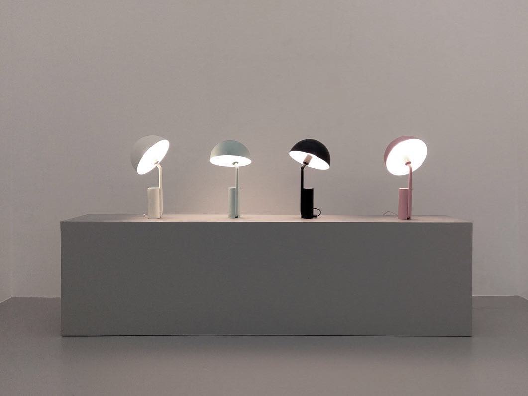 Cap Table Lamp