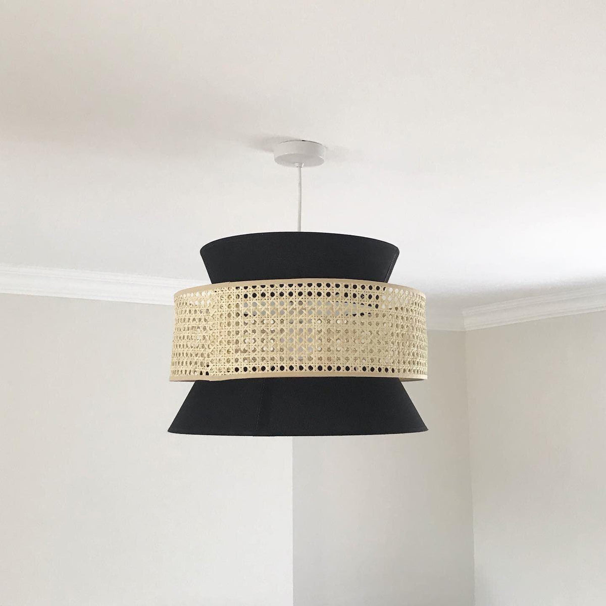 Dolkie Suspended lights