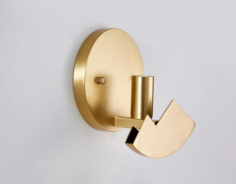 Alabaster Brass Wall Light