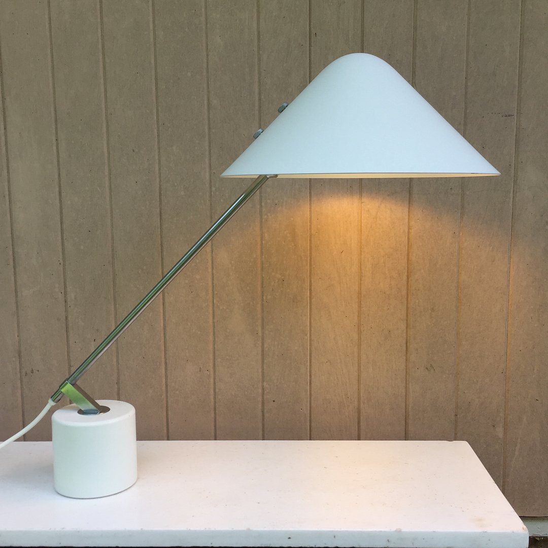 Small Hat Table Lamp