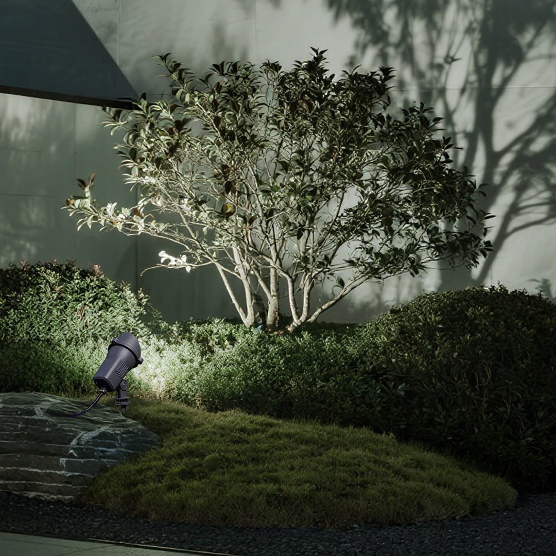 Minimalist LED Garden Spike Spotlight with Adjustable Warm Light