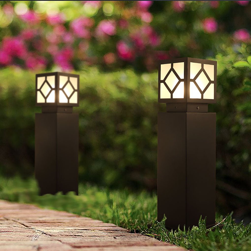 Retro European Solar Bollard Light with Frosted Glass Shade