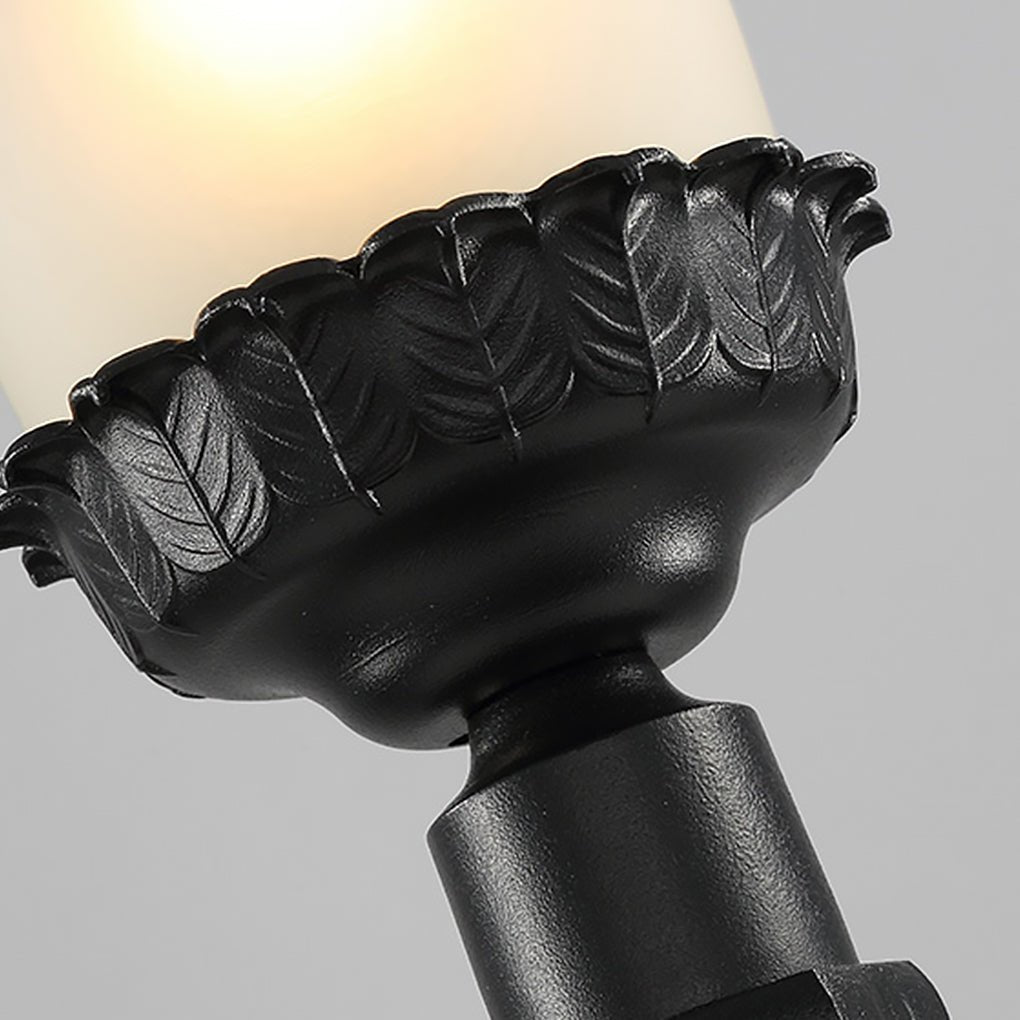 Retro Outdoor Post Light – Vintage High Pole Garden Lamp in Black