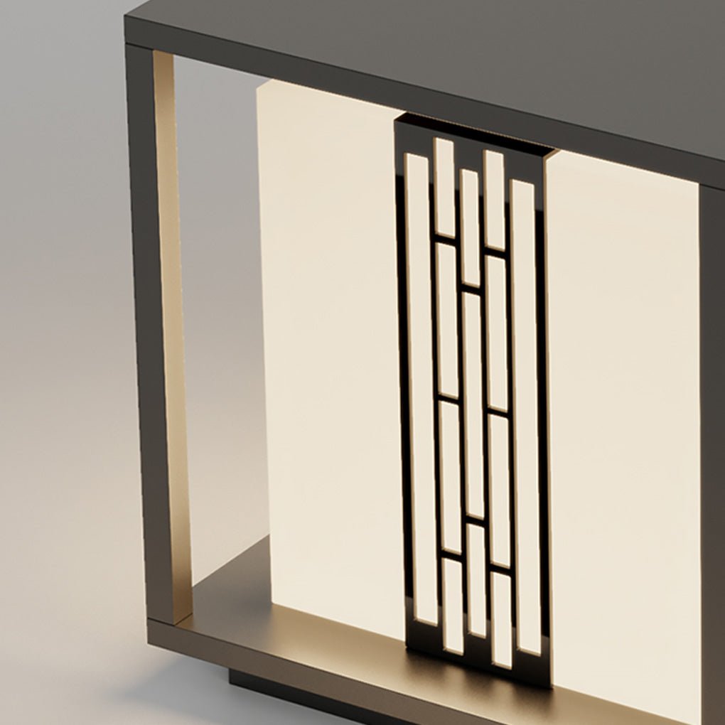 Retro Outdoor Garden Lamp with Refined Line Design
