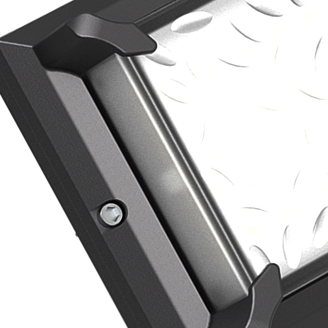 Modern Outdoor Wall Sconce in Black Die-Cast Aluminum