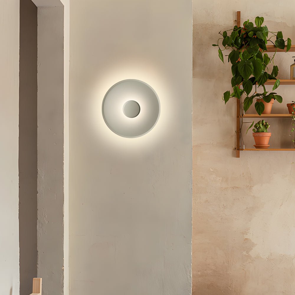 Halo Round LED Ceiling Light in Aluminum for Modern Interiors