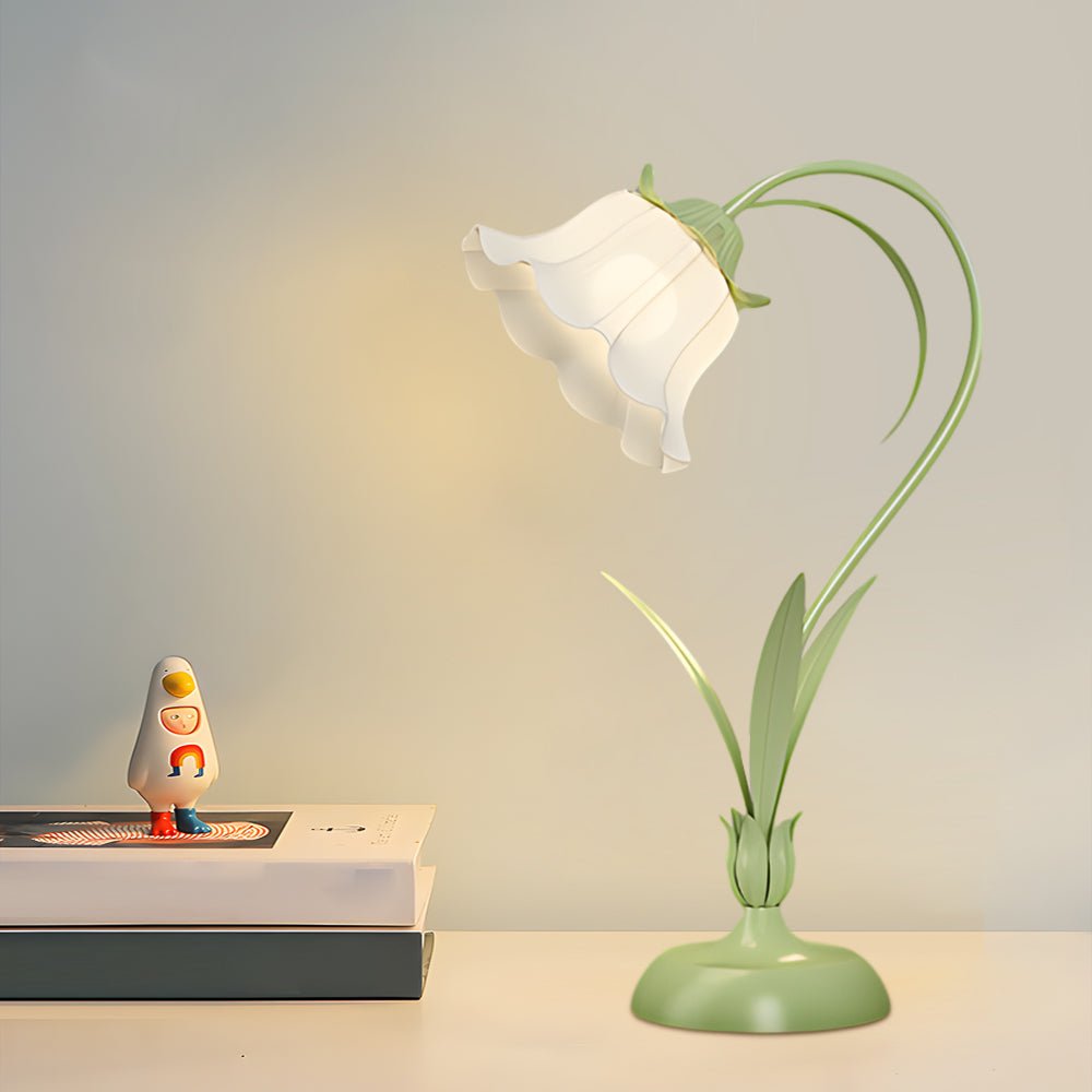 Verdant Floral Desk Lamp with Tri-Tone Illumination for Refined Home Offices