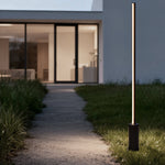 Modern Outdoor LED Floor Lamp – Waterproof Linear Garden Light
