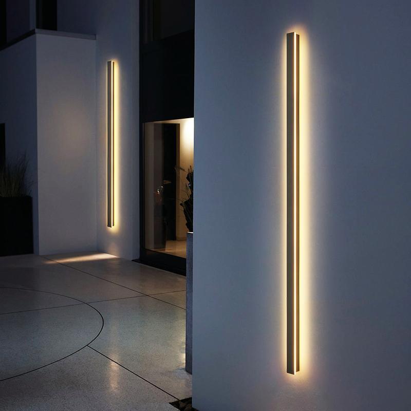 Linear Outdoor Wall Light in Black Metal, Waterproof LED Sconce