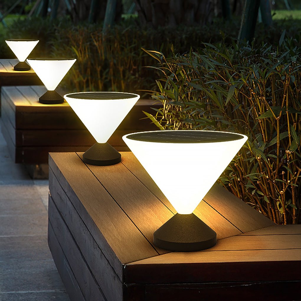 Solar Outdoor Waterproof Post Lights For Courtyard Landscape Decorative Lighting