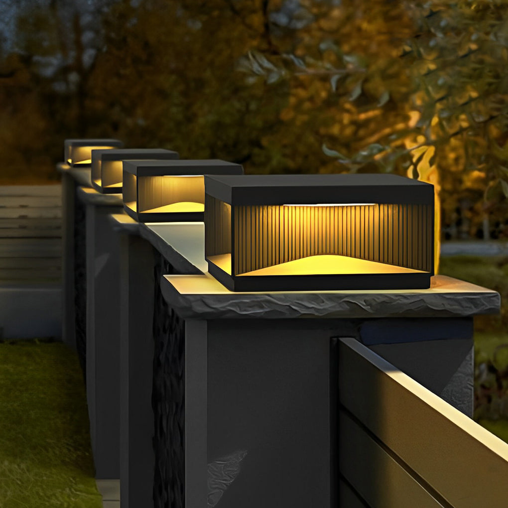 Solar-Powered Modern Post Light in Black Stainless Steel