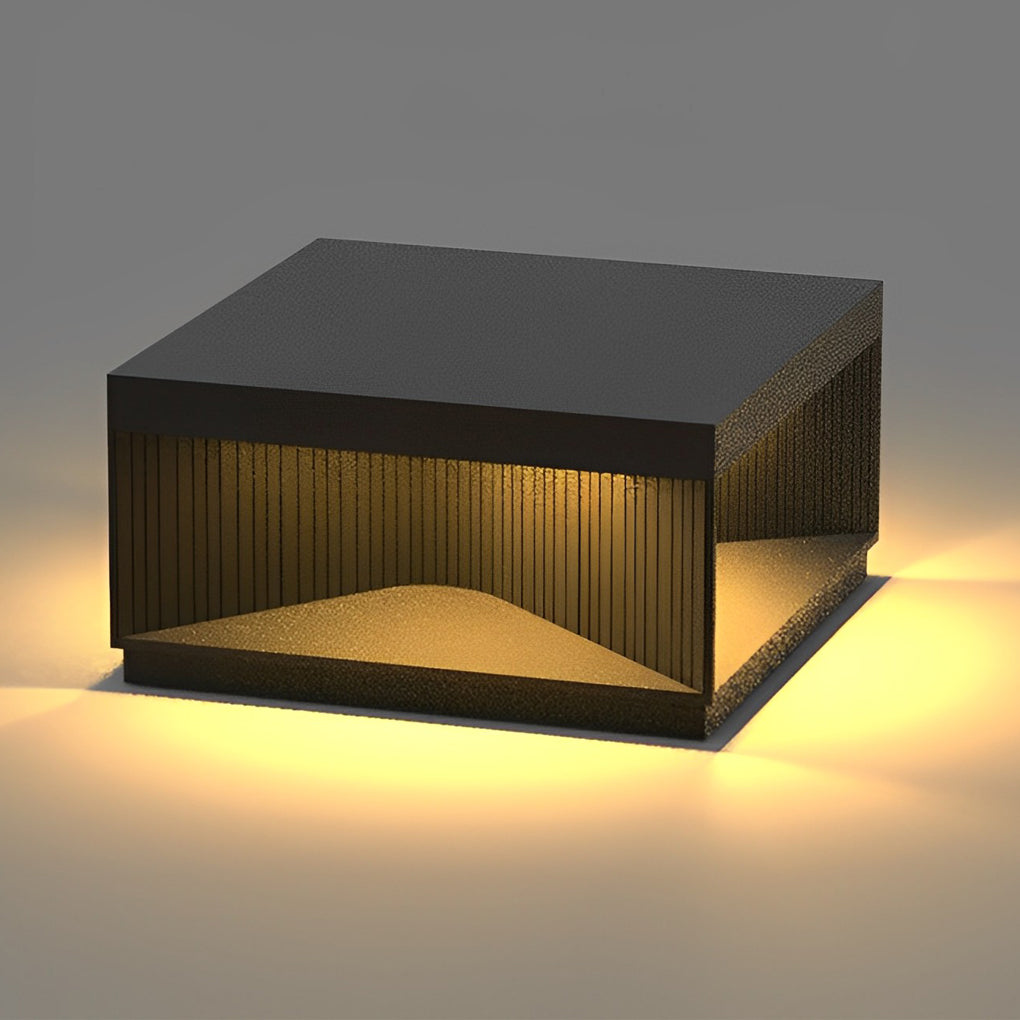 Solar-Powered Modern Post Light in Black Stainless Steel
