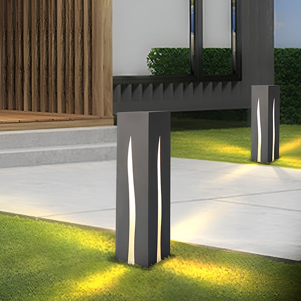 Lumière Rectangular LED Pathway Bollard – Stainless Steel Landscape Lighting for Modern Gardens