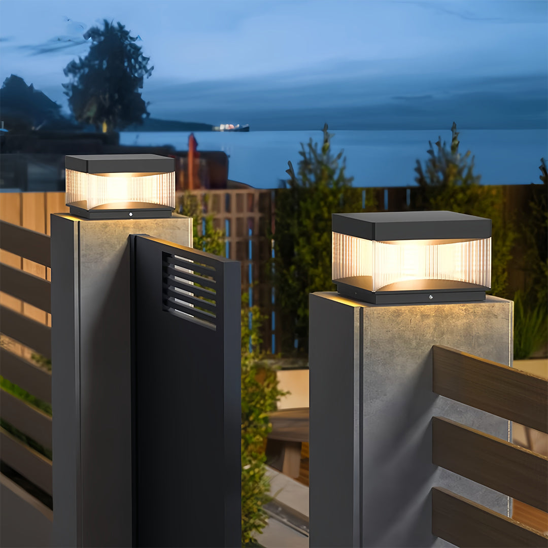 Modern Square Pillar Lights for Outdoor Spaces – IP65 Waterproof LED Post Lights in Black
