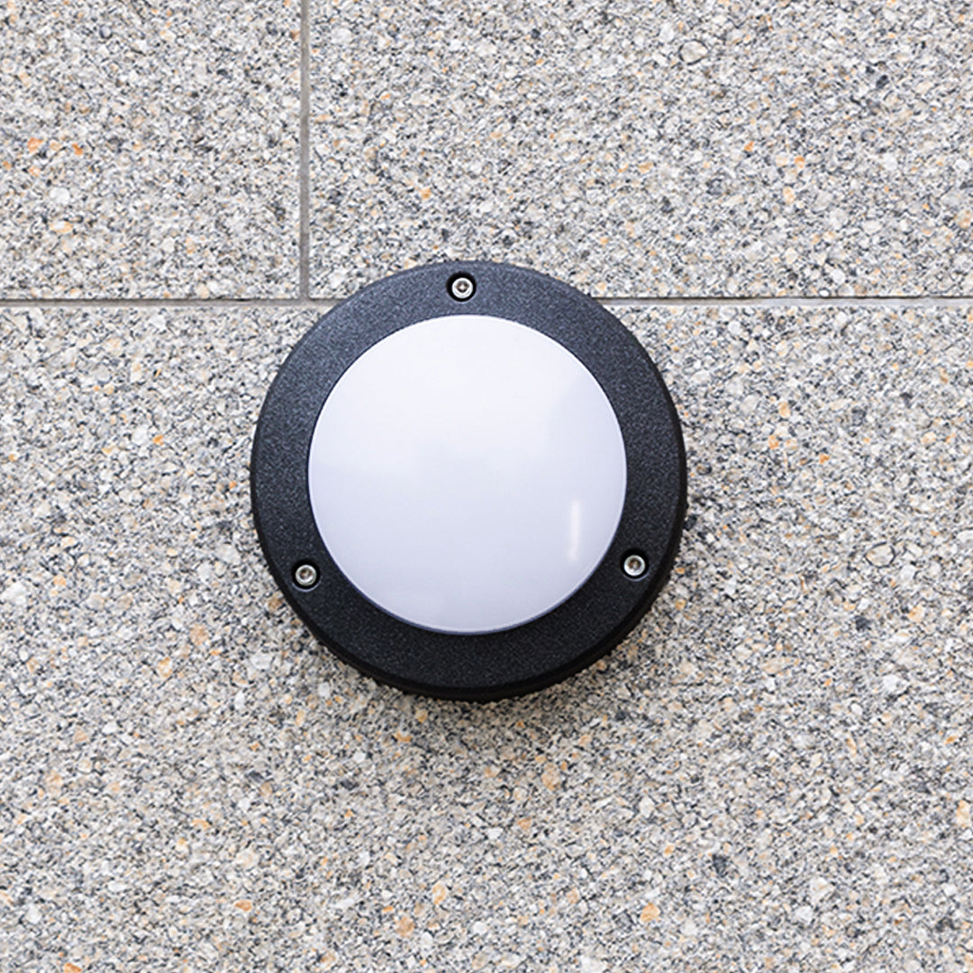 Round LED Outdoor Wall Sconce in Black Aluminum, IP65 Waterproof Minimalist Design