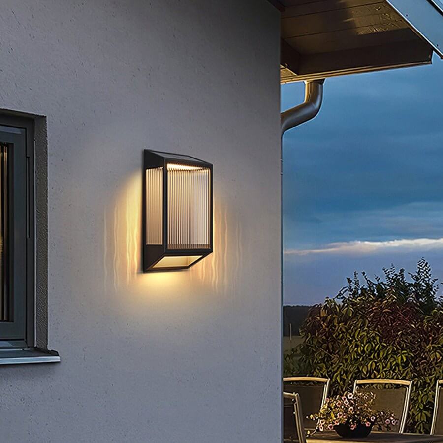Vertical Ripped Acrylic LED Outdoor Wall Light, Modern Waterproof Sconce