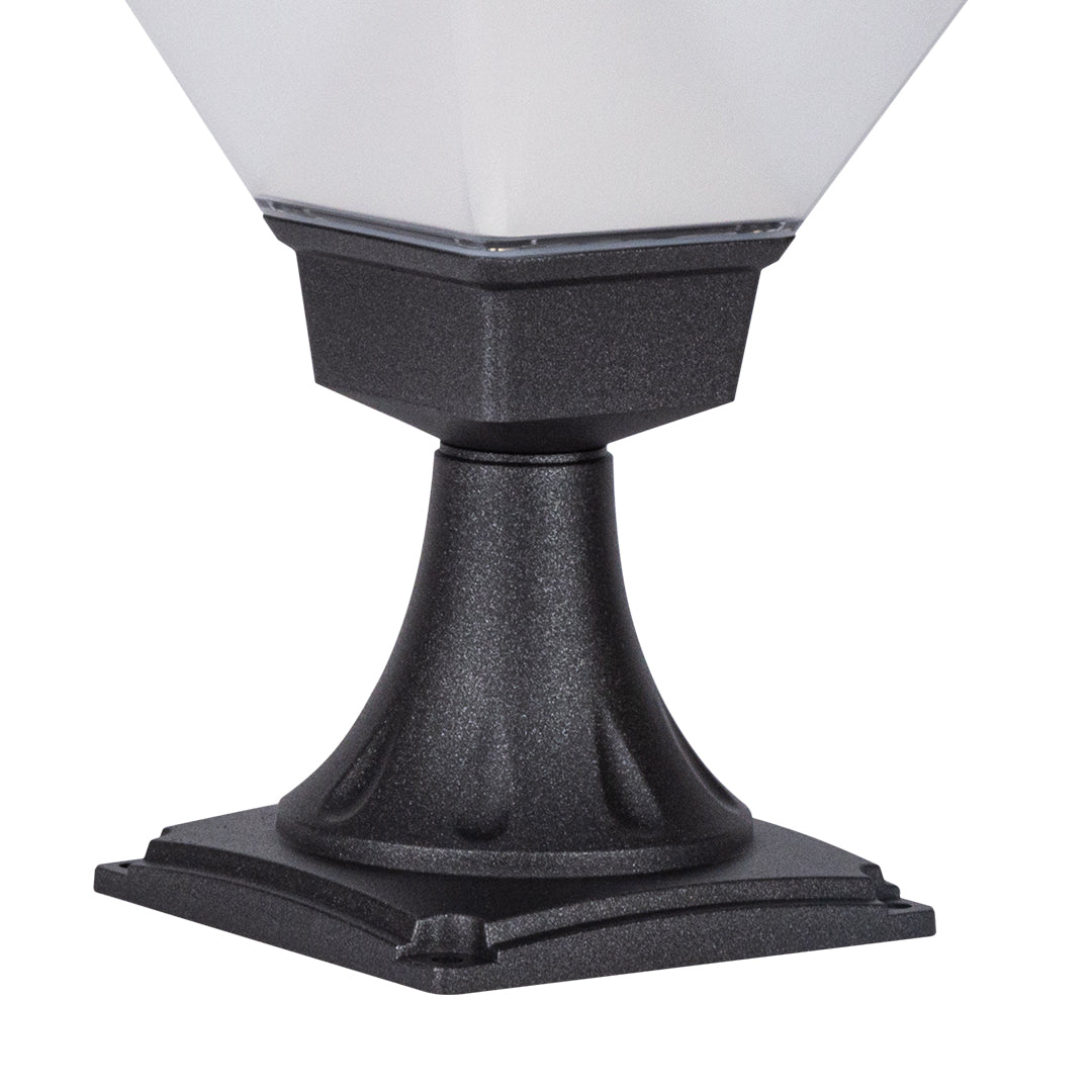 Modern Outdoor Bollard Light – Minimalist Black Garden Pathway Lamp