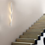 Twisted LED Wall Sconce | Modern Spiral Wall Light in Aluminum
