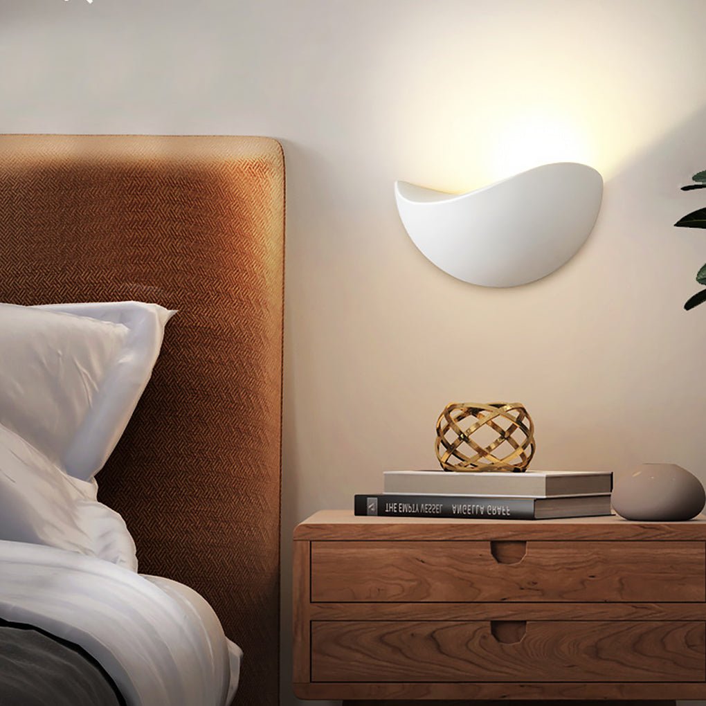 Geometric LED Wall Sconce for Modern Staircases & Hallways