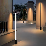 Modern Outdoor LED Floor Lamp – Waterproof Linear Garden Light