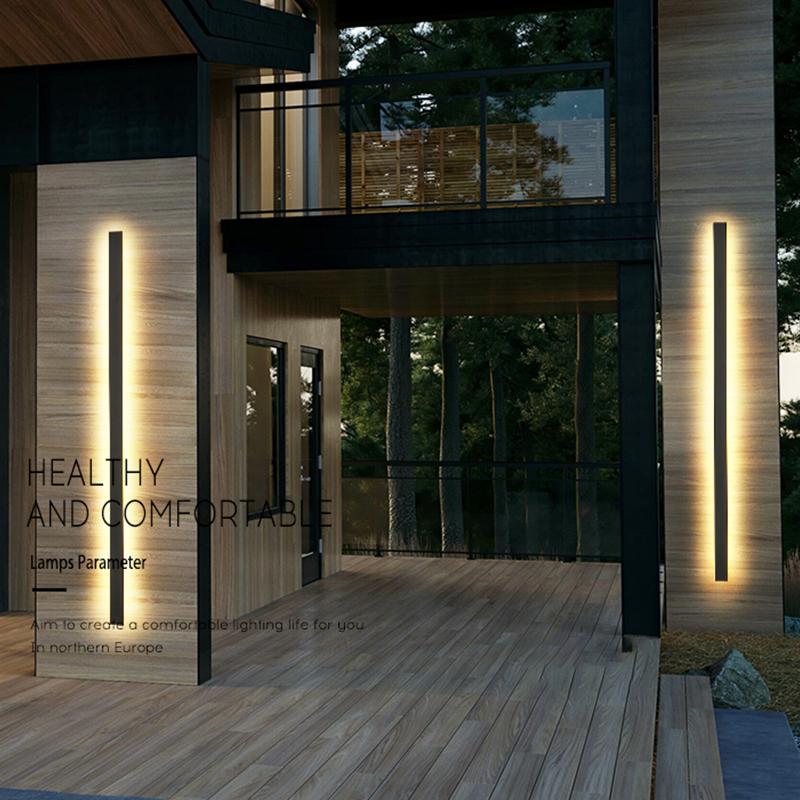 Linear Outdoor Wall Light in Black Metal, Waterproof LED Sconce