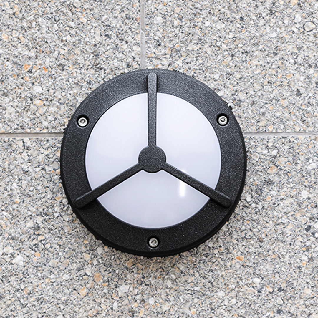 Minimalist Round Outdoor Wall Sconce with Trisection Design, IP65 Waterproof Aluminum LED Light