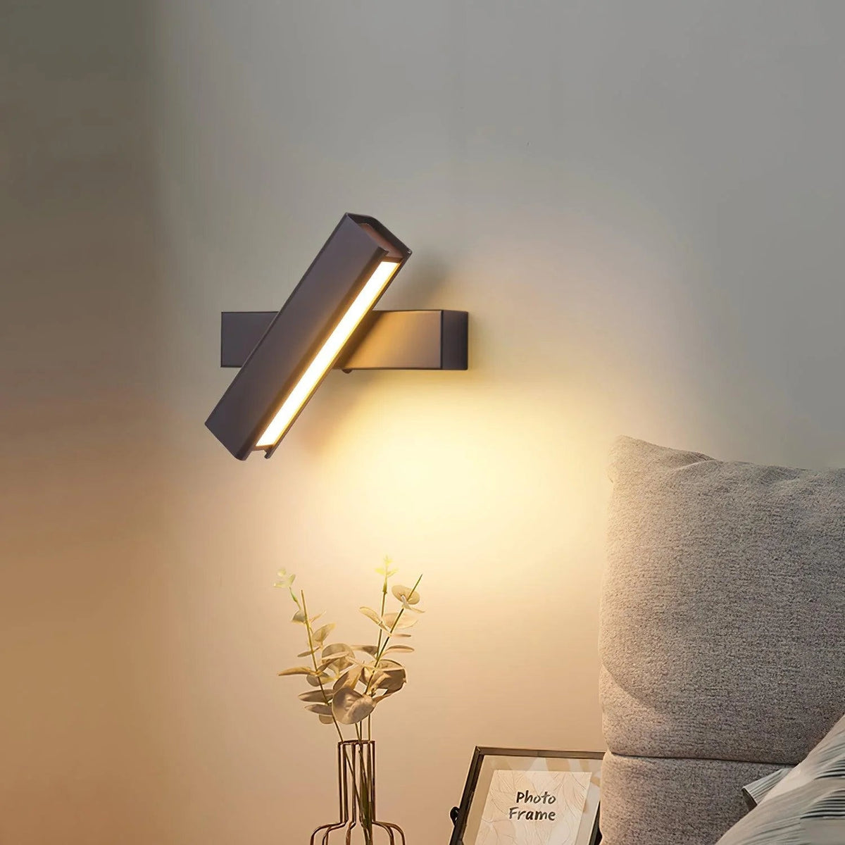 Modern Minimalist Bedside Wall Lamp